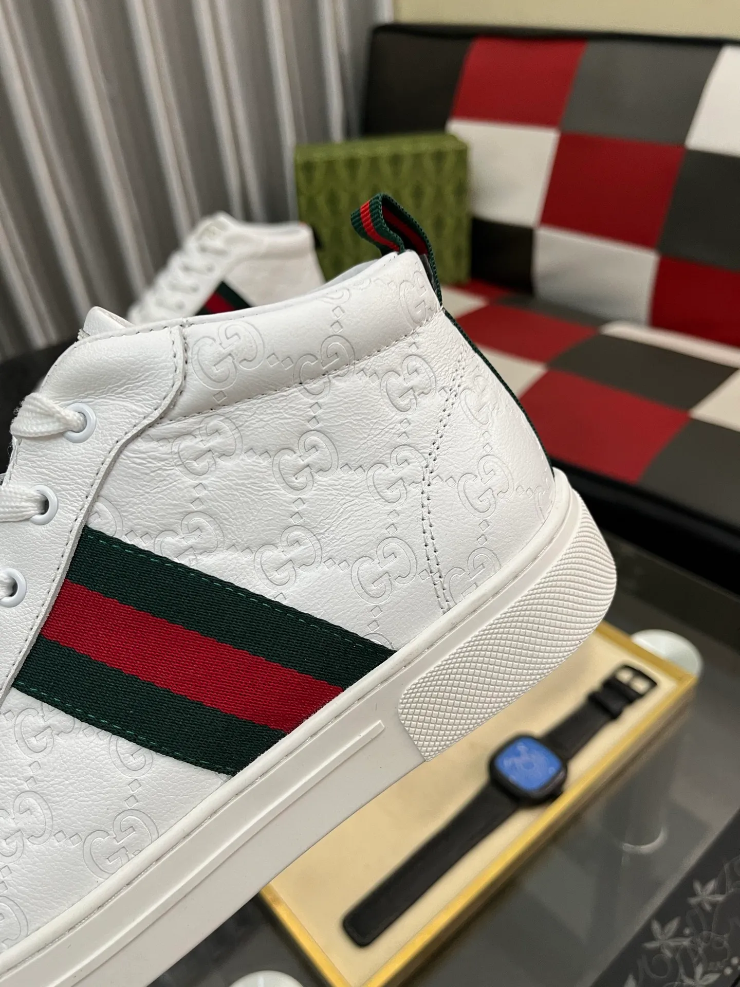 Men's shoes 💰460⌚️⌚️ 2025 new GUCCI Gucci 👊🏻 Upper 🇮🇹 imported first-layer cowhide 🇩🇪 lining imported sheepskin lining. The original outsole is molded to reflect the identity of every man, and the upper foot is elegant and stable🚶🏻🚶🏻The high-end custom counters reproduce the original version📯The shoe last remains unchanged regardless of wind and rain, and can withstand the verification of time🔍️,🔵 Size: 38-44.